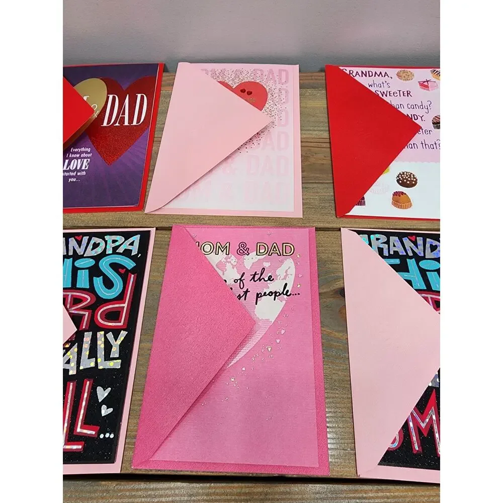 Lot of 8 Hallmark Valentine's day Greeting Cards New Mom Dad Grandma Grandpa